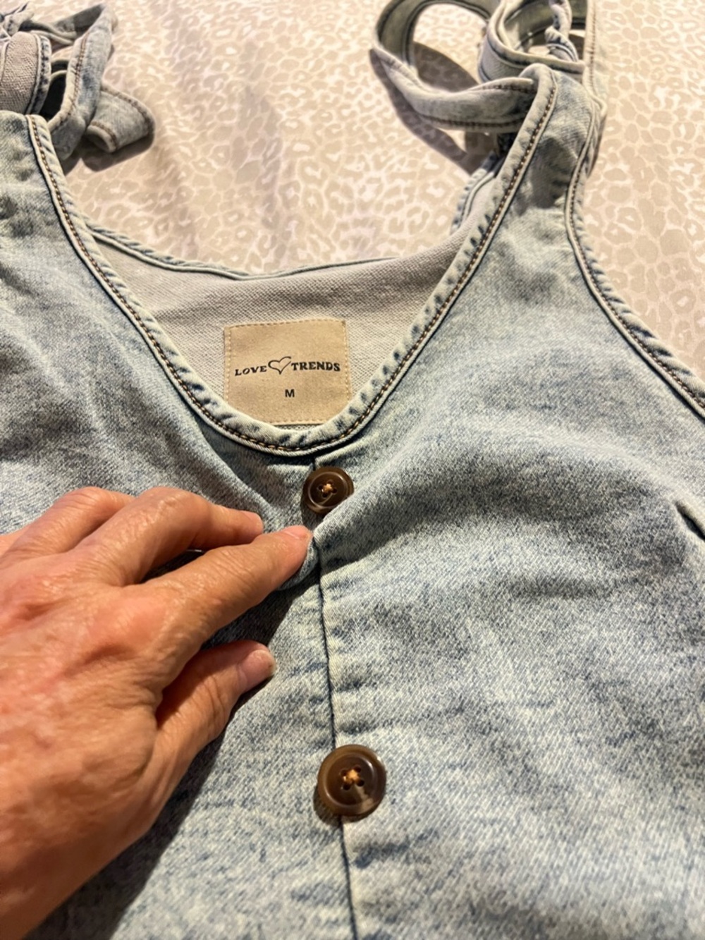 Love + Trends Light Wash Denim Button Front Tank